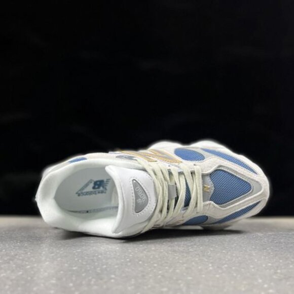 New Balance 9060 Blue Sneakers - Picture 4 of 6